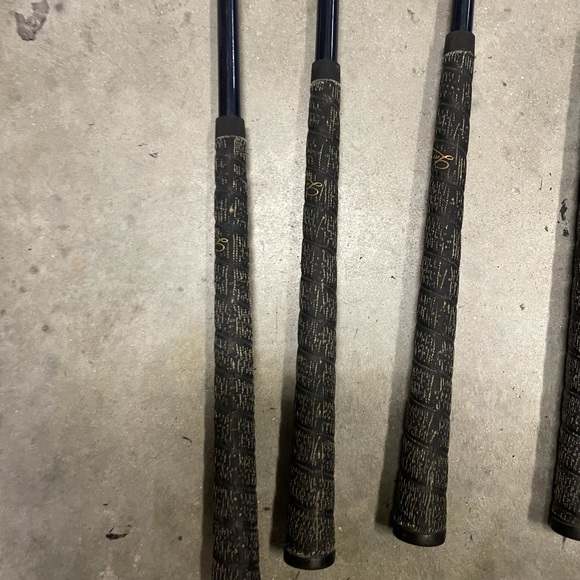 Woman’s Golf set Argus TI-2000 , 8 pc iron set - Picture 5 of 10